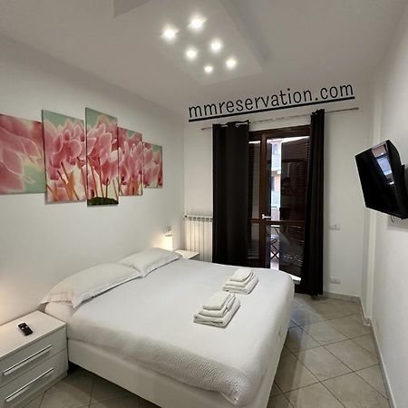 Ciclamino Appartamento Roma Infernetto Esterno foto